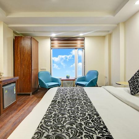 Hotel Neu Villa - Near Connaught Place & New Delhi Railway Station Екстер'єр фото