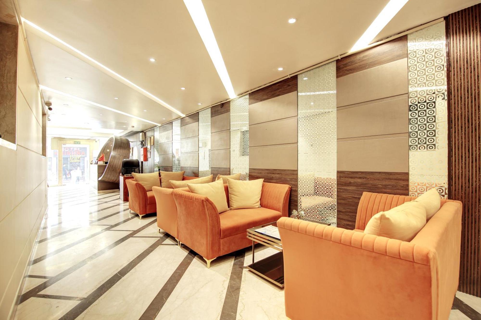 Hotel Neu Villa - Near Connaught Place & New Delhi Railway Station Екстер'єр фото